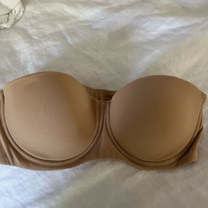 Skims Strapless Bra 34B